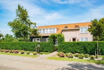 Familiehuis in Zeeland huren bij Hof van Renesse 